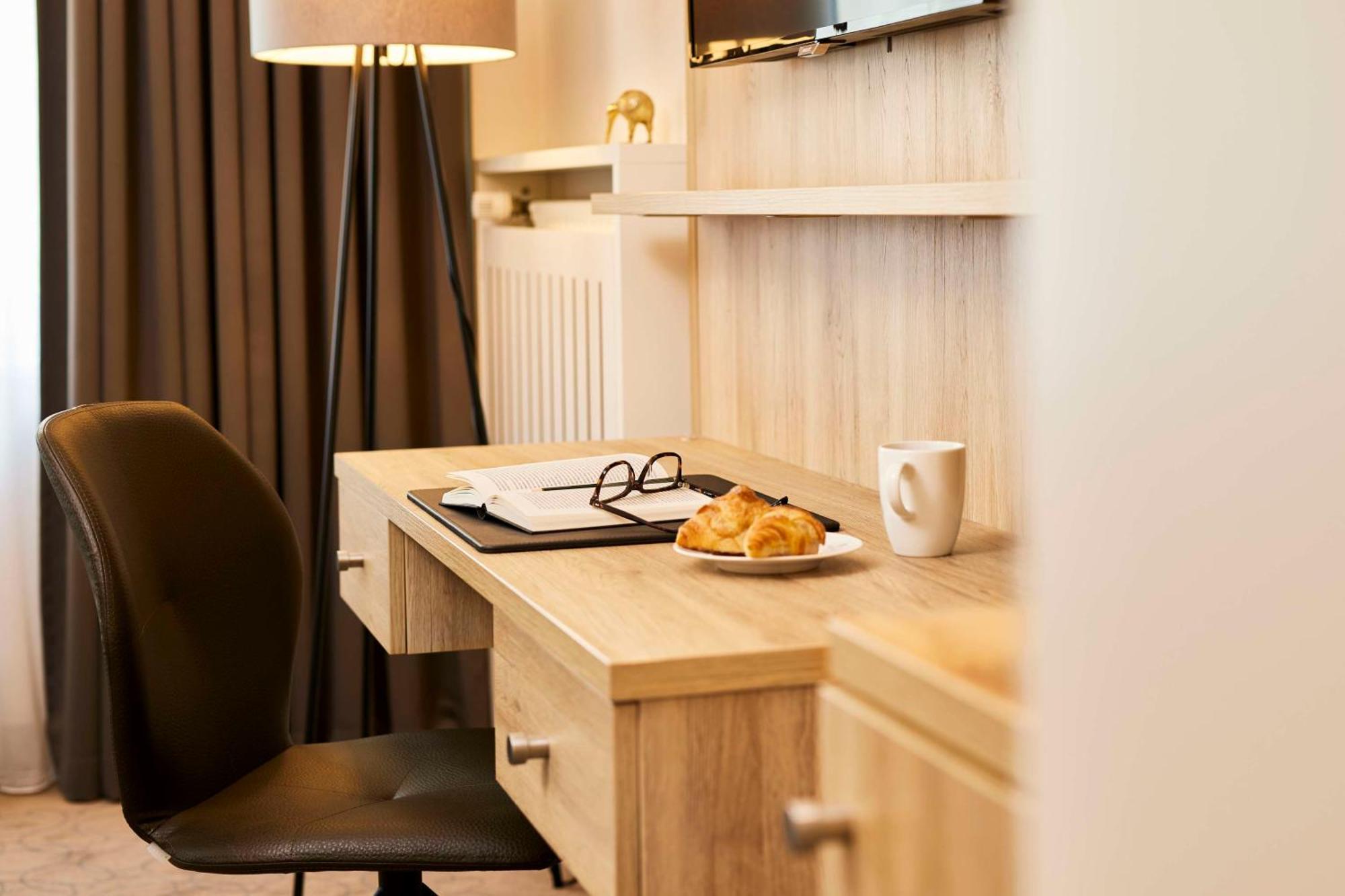 Best Western Premier Alsterkrug Hotel Hamburgo Exterior foto